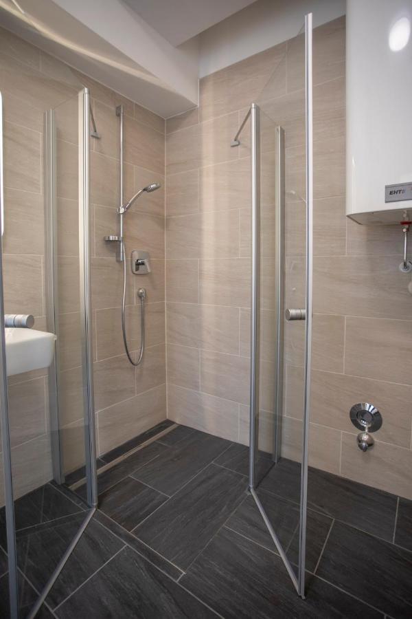 Lovely City Center Apartment In Innsbruck Bagian luar foto